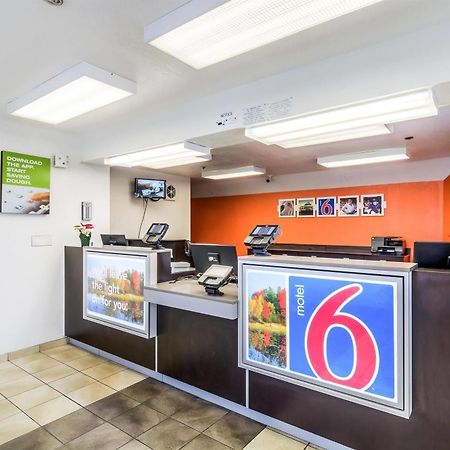 Motel 6 Chicago - Elk Grove Elk Grove Village Exterior photo
